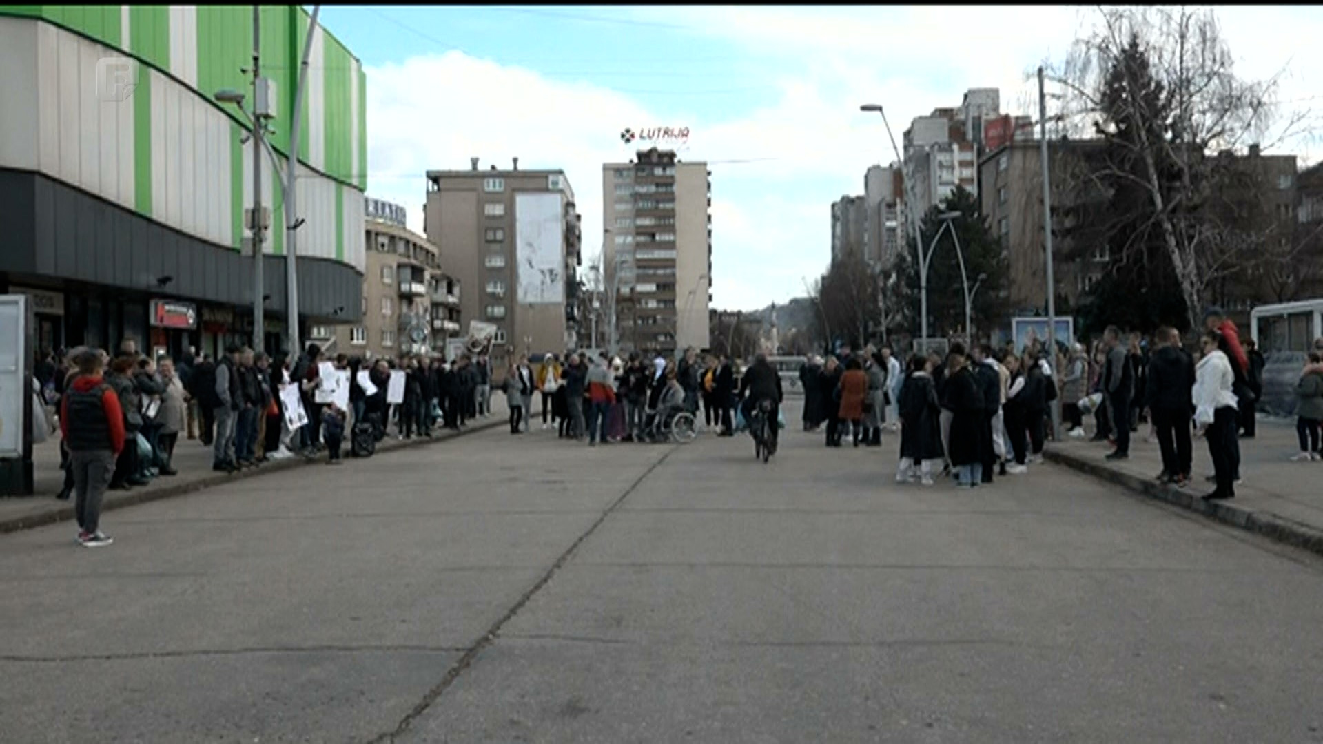 Skup u Zenici: Porodica nezadovoljna istragom smrti 16-godišnjeg Aldina Matića